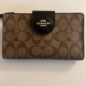 Coach Wallet/Wristlet